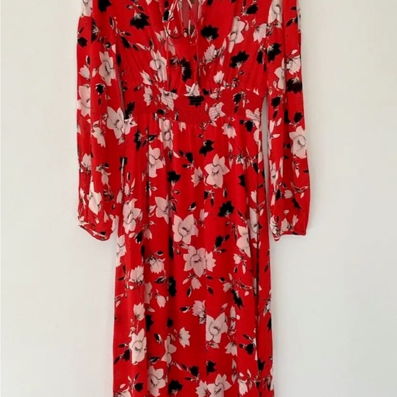 Lily and Lionel Floral Red Maxi Dress Size Small Shirred Waist Tie Neck - Picture 2 of 8
